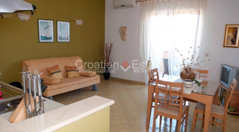 apartmanska villa brac for sale sea view (2)