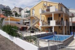 Island Ciovo house for sale