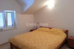 brac villa seafron pool for sale (17)