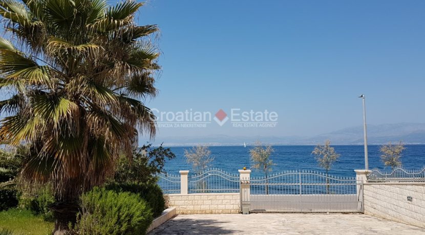 brac villa seafront for sale (5)