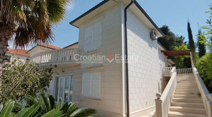 brac villa seafront for sale (7)