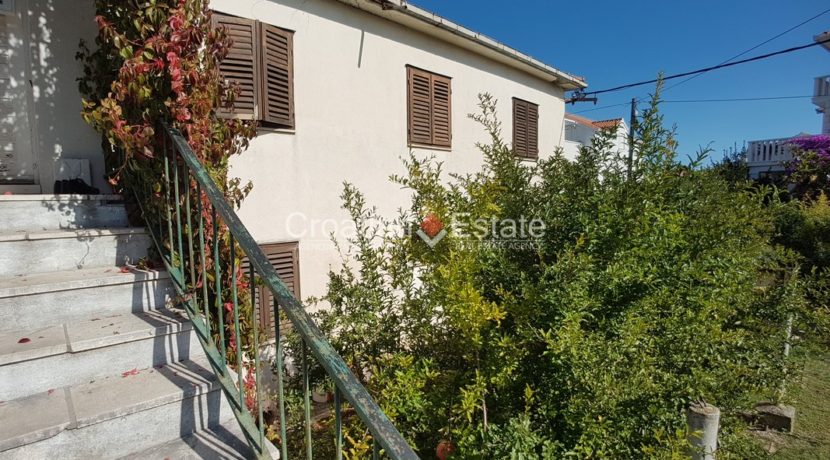 Brac building plot with house for sale 2 (Kopiraj)