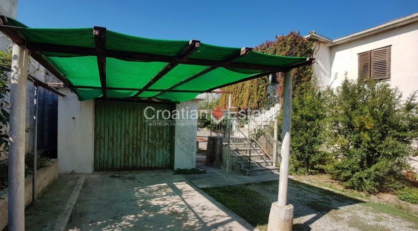 Brac building plot with house for sale 3 (Kopiraj)